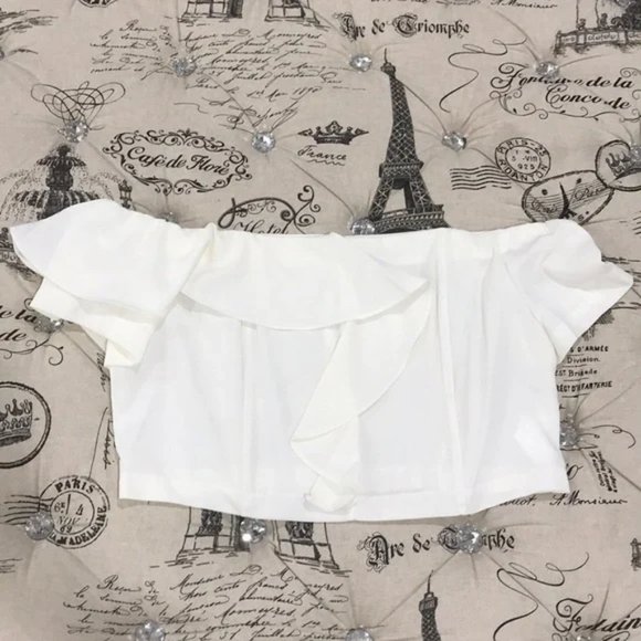 Do + Be Ruffle Off-the-Shoulder Cropped Blouse - Picture 3 of 6